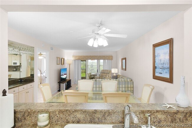 Building Photo - 10200 S Ocean Dr