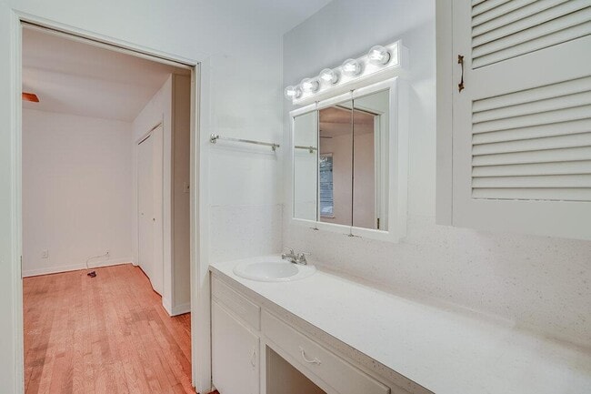 Building Photo - 3707 Tom Green St