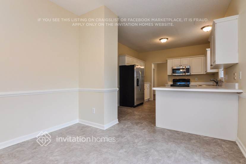 Building Photo - 508 Zircon Ln