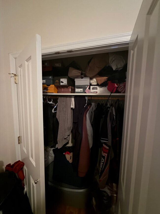 Building Photo - 1009 N 25th St