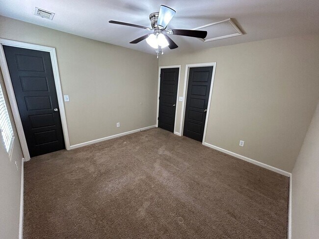 Building Photo - 227 Madison Heights