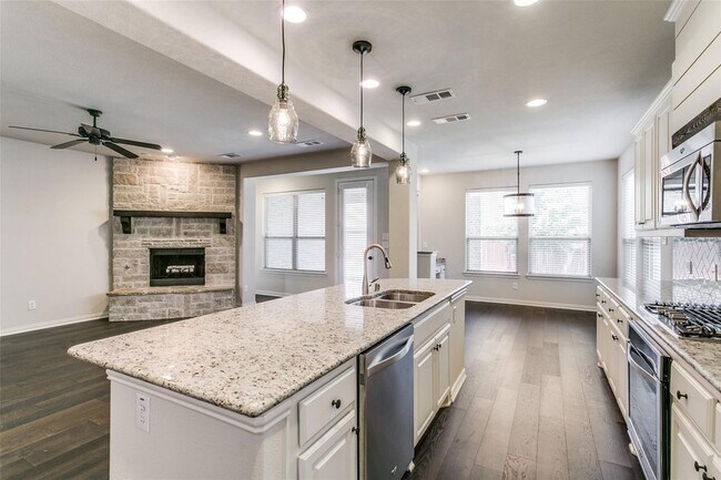 Building Photo - 9117 Kaitlyn Ct