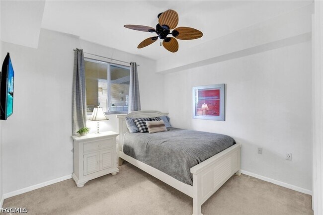 Building Photo - 8270 Pathfinder Loop