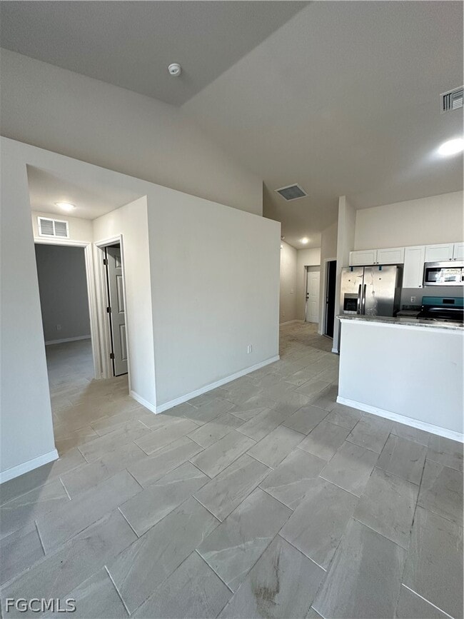 Building Photo - 1131 SW 16th Terrace