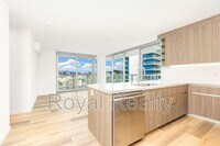 Building Photo - 1500 Rycroft St