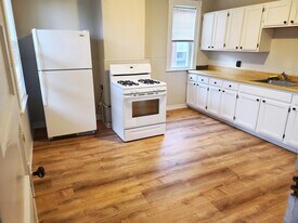 Building Photo - 346 Faneuil St