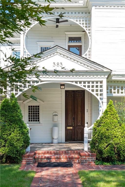 Building Photo - 383 Park Ave SE