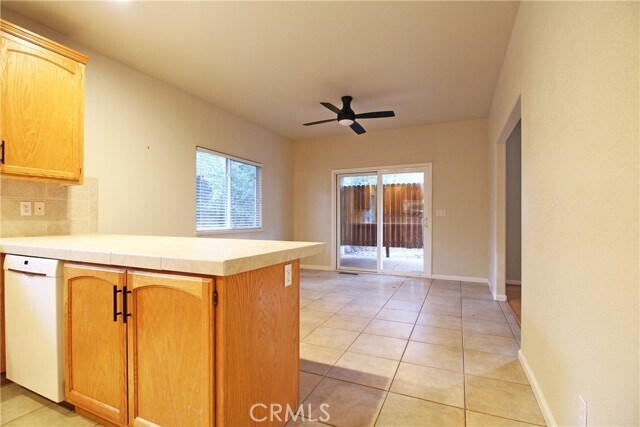 Building Photo - 18896 N Shore Dr