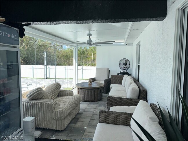 Building Photo - 3417 31st St W