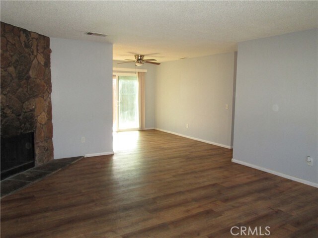 Building Photo - 10674 Kiowa Rd