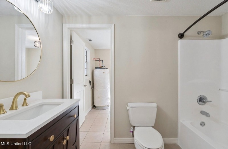 Building Photo - 2410 Tyler Ave