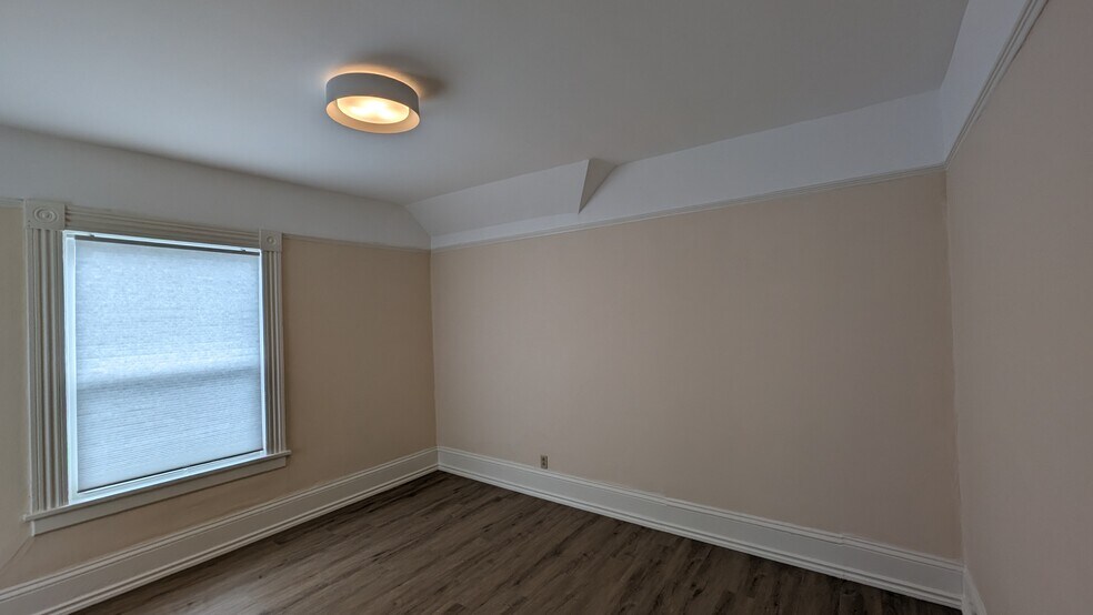 North Bedroom2 - 4049 Latona Avenue NE