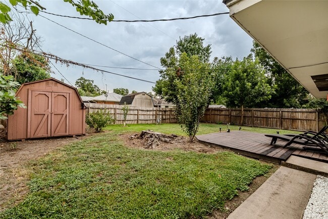 Building Photo - 4606 Nina Lee Ln
