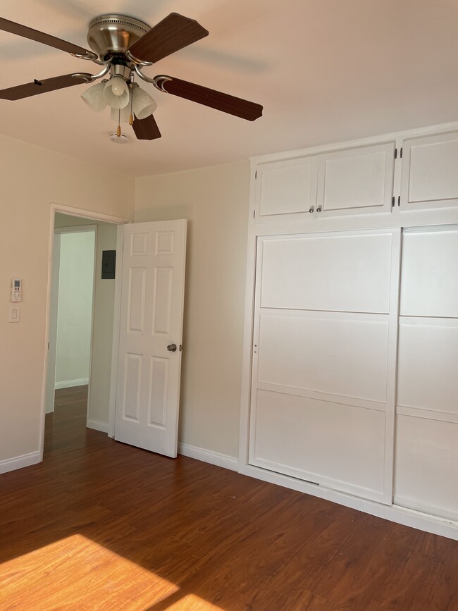 closets - 1056 Elm Ave