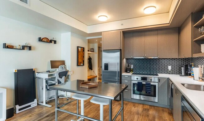 Building Photo - 1750 Wewatta St