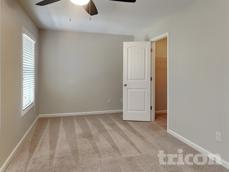 Building Photo - 253 Ryans Point