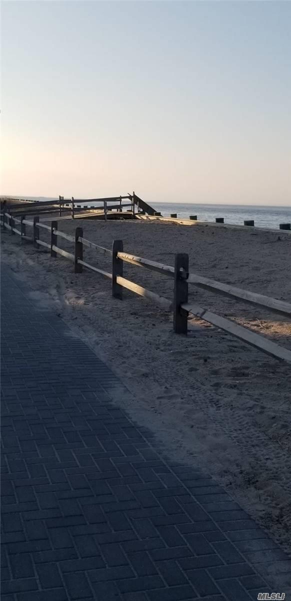 Building Photo - 7 Bates St