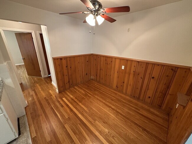 Building Photo - 6086 Dryden Ave