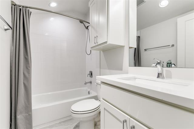 Building Photo - 4338 Emerson Ave