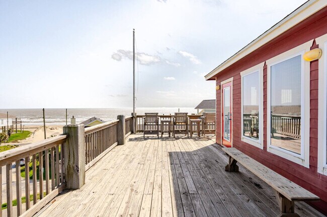 Building Photo - 907 S Cove Dr