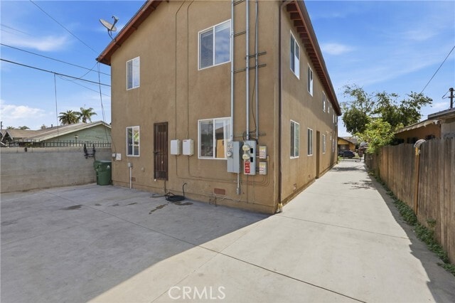 Building Photo - 5017 Halldale Ave