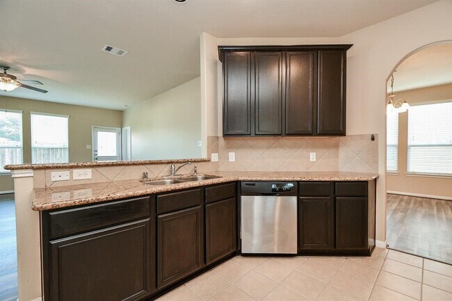 Building Photo - 19311 Vermillion Ct