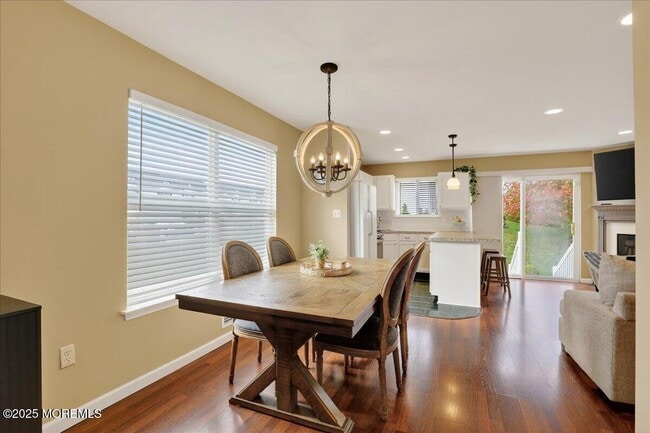 Building Photo - 7 Lucia Ct