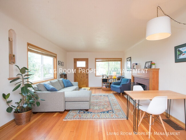 Building Photo - 8300 NE Tillamook St