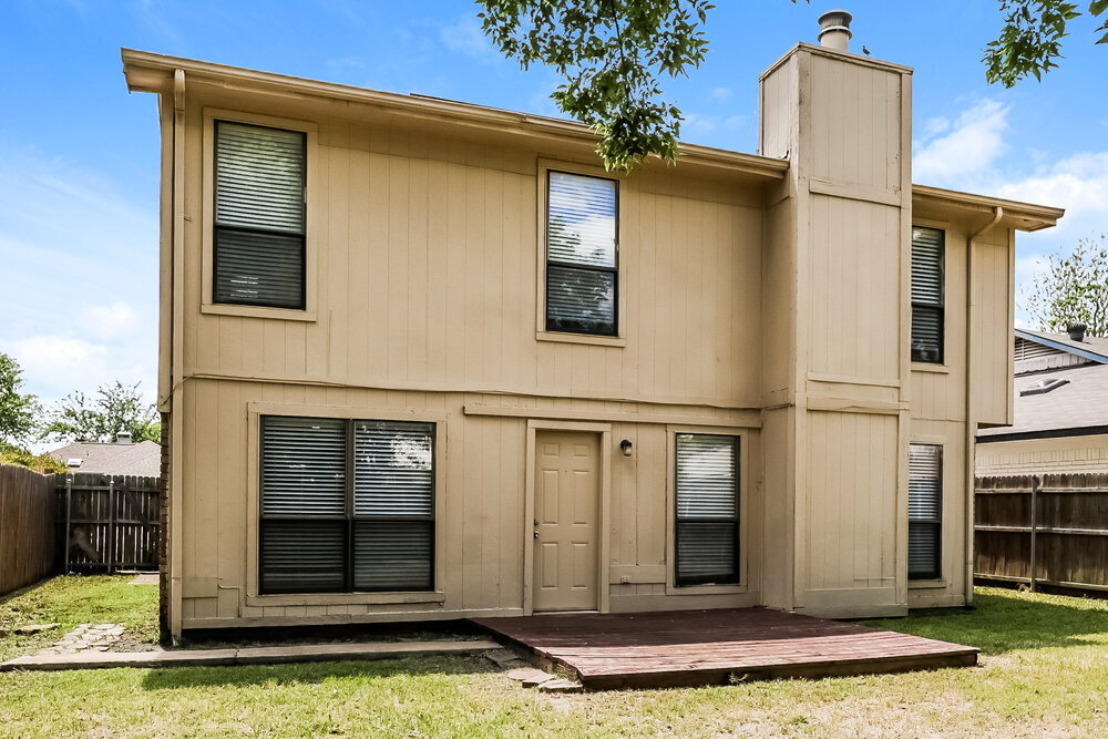 Building Photo - 1804 Lincolnshire Way