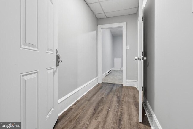 Building Photo - 3545 N 11th St