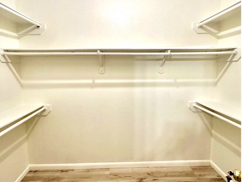 Building Photo - 10302 Buffum St