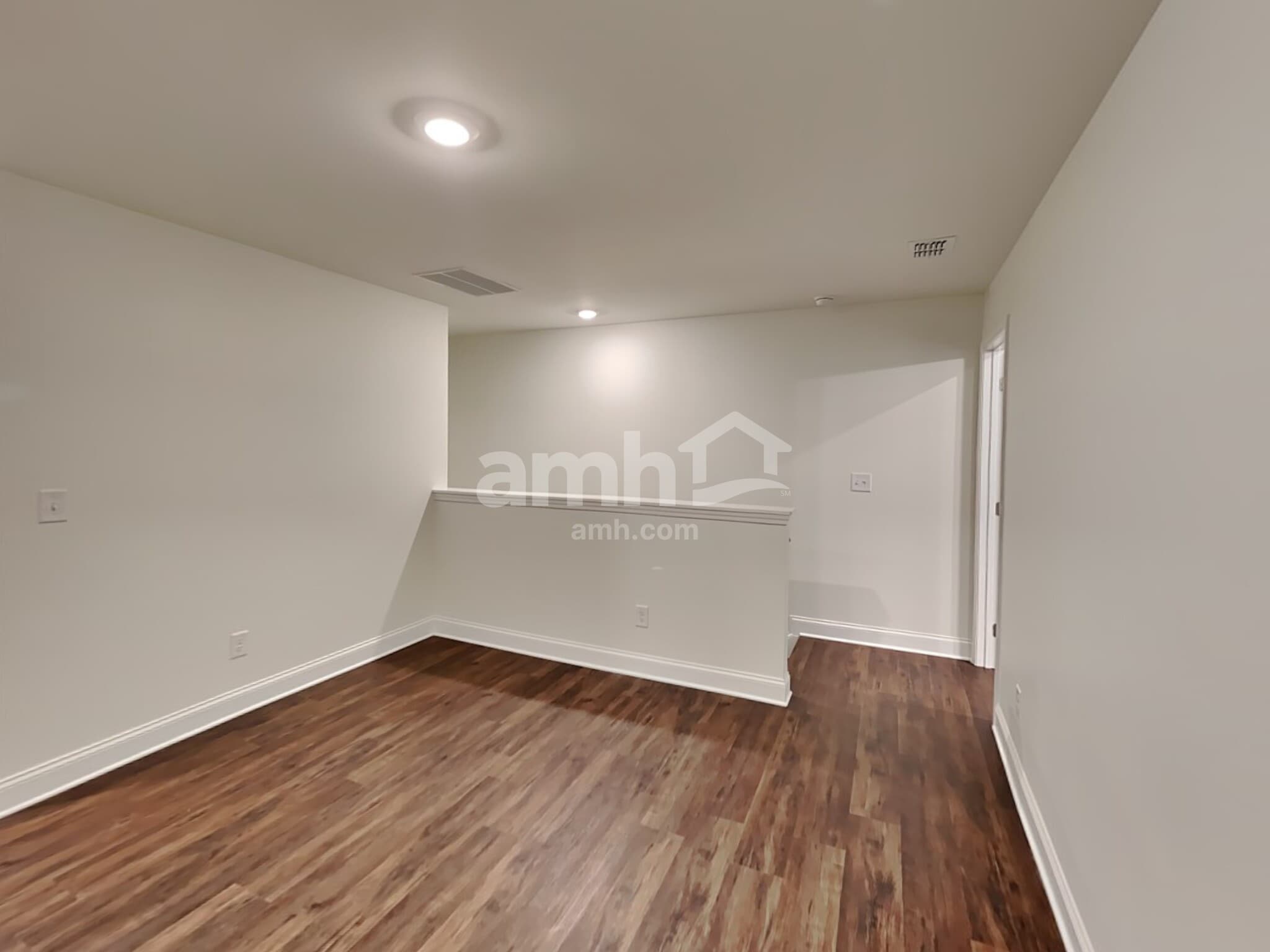 Building Photo - 505 Smt Vw Ln