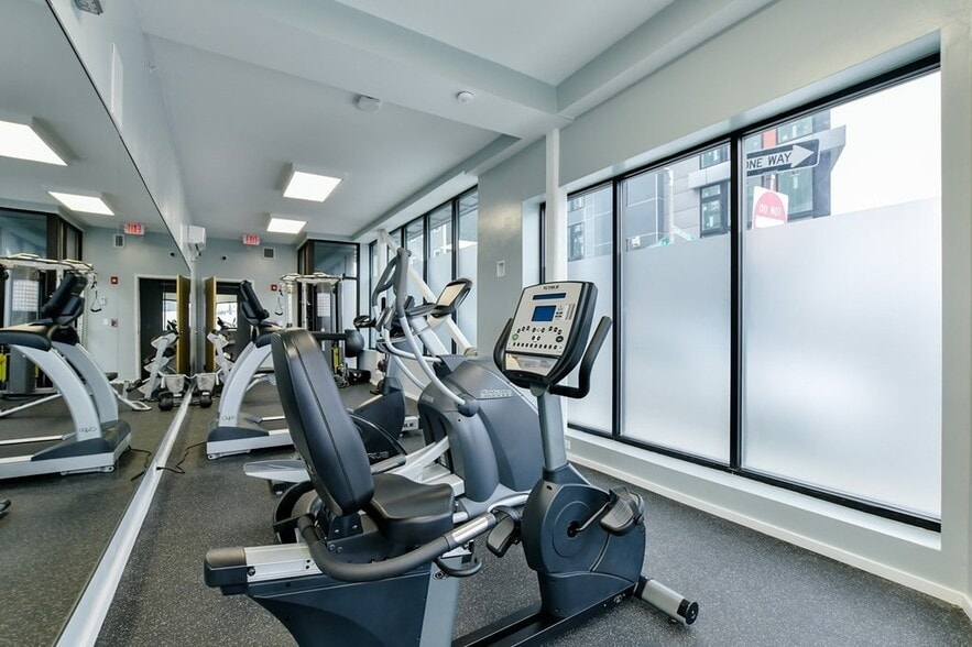 Building Photo - 488 Dorchester Ave