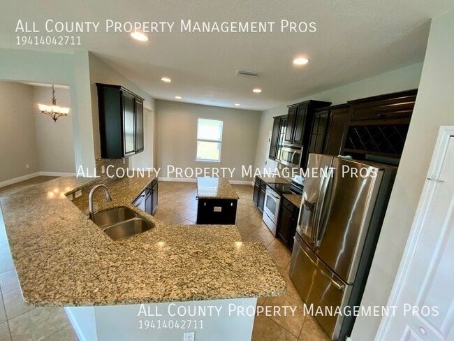Building Photo - 5440 Mang Pl
