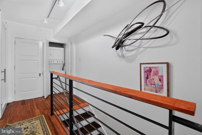 Building Photo - 2014 McClellan St