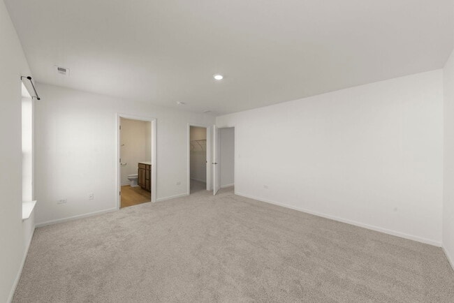 Building Photo - 7705 Nightshade Ln