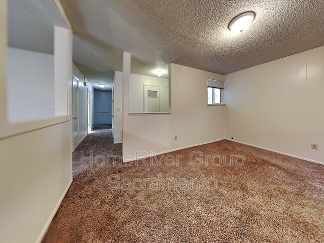 Building Photo - 2008 Polley Dr