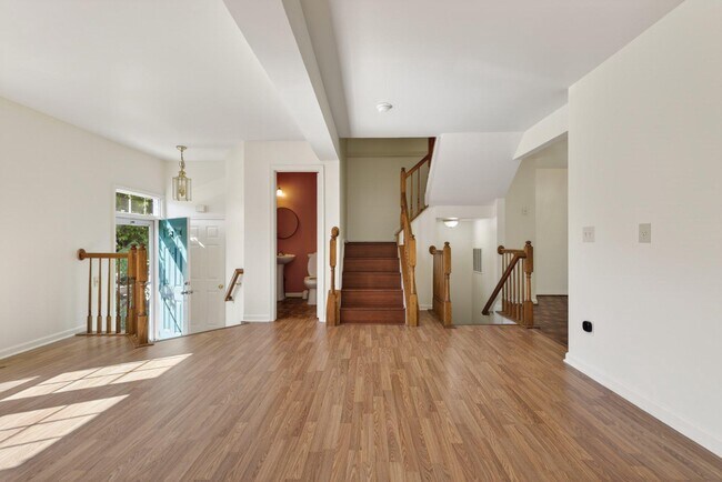 Building Photo - 9274 Caladium Dr