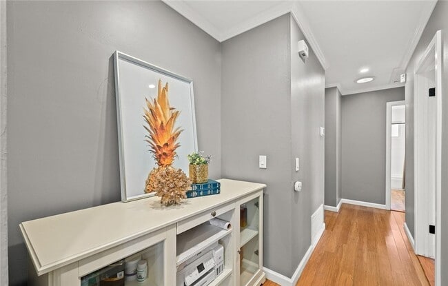 Building Photo - 12482 Farndon Ave
