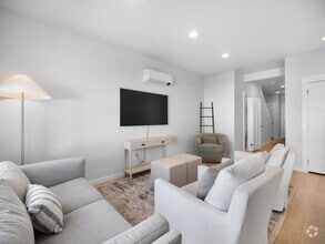 Building Photo - 3-Bedroom Home with Private Garage and Fen...