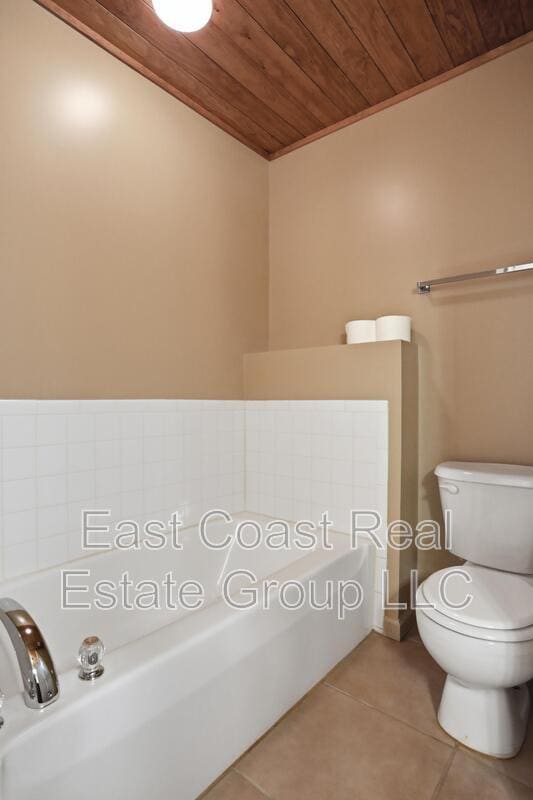 Building Photo - 808 Marquette Dr