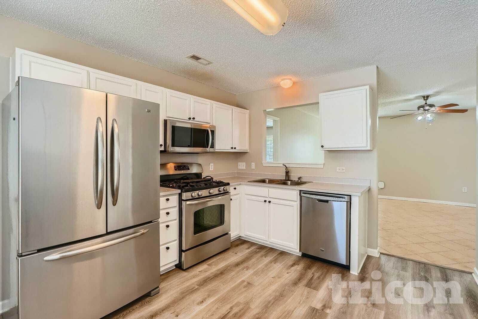 Building Photo - 3915 Cornus Ln