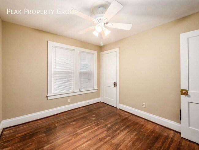 Building Photo - 385 E 13th Ave