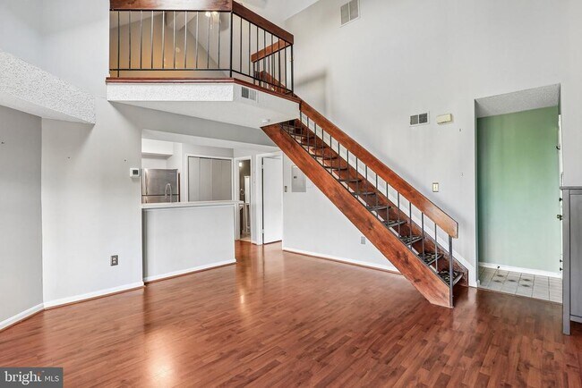 Building Photo - 14122 Lauren Ln