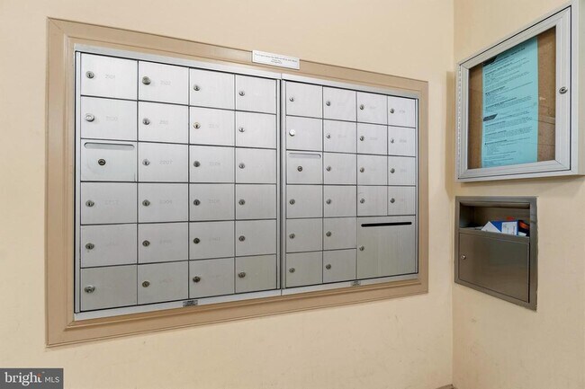 Building Photo - 3015 Nicosh Cir