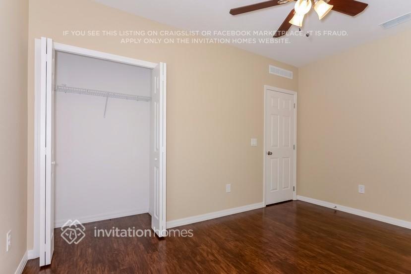 Building Photo - 5186 Deltona Blvd