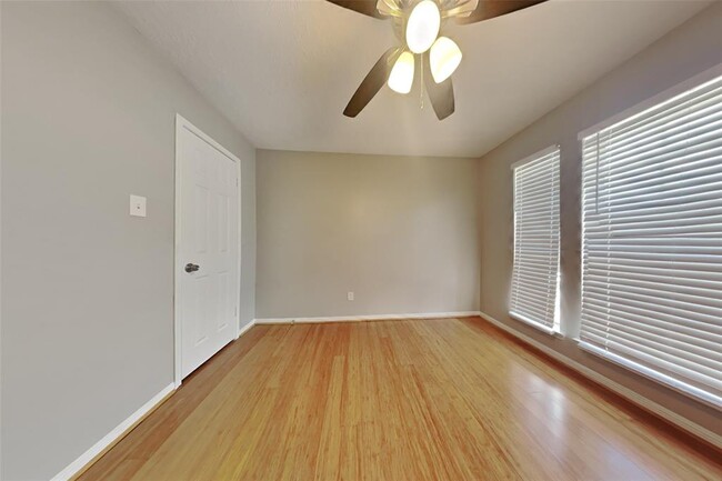 Building Photo - 21431 Park Post Ln