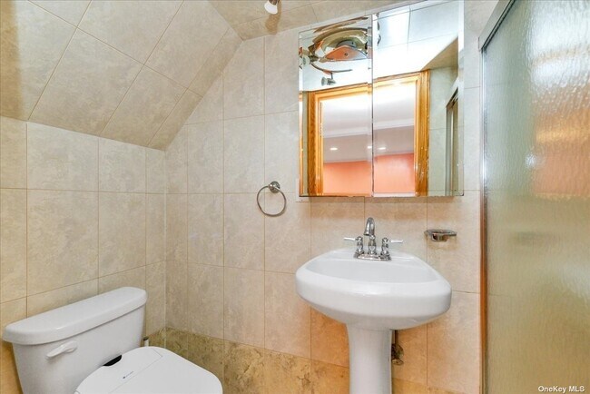 Building Photo - 70-21-70174 174th St