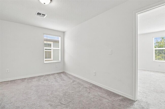 Building Photo - 35418 Ackley Trce
