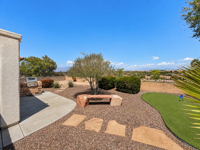 Building Photo - 2842 Freedom Hills Dr
